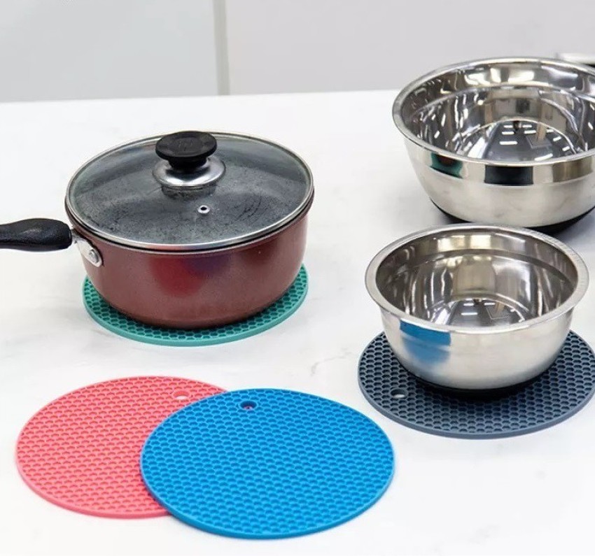 YDL Round Hot Pot Holder Heat Resistant Disc Pads Kitchen Insulation  Anti-Slip Coasters Dining (4 Piece - Multicolour)dish trivet for kitchen mat ,silicone table mat set,silicon round mat,heat resistant mat,heat resistant  mat,silicon kitchen