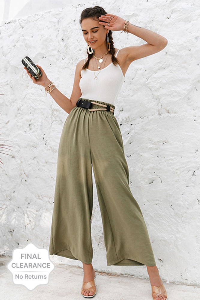Green White Green  Ruffle Sleeve Tee and Wide Leg Pants  Queen of Sleeves   9to5chic outfits Kelly green pants Wide leg pants