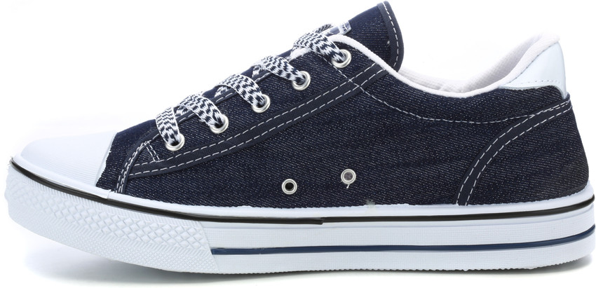 Sparx SM-52 Canvas Sneakers For Men 