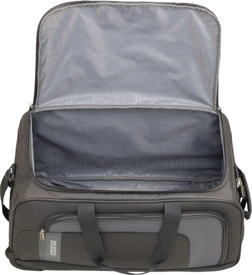 american tourister camp wheel duffle 65cm