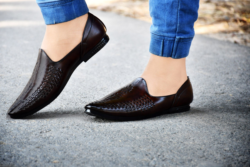 Juttis \u0026 Mojaris Nagra Shoes For Men 
