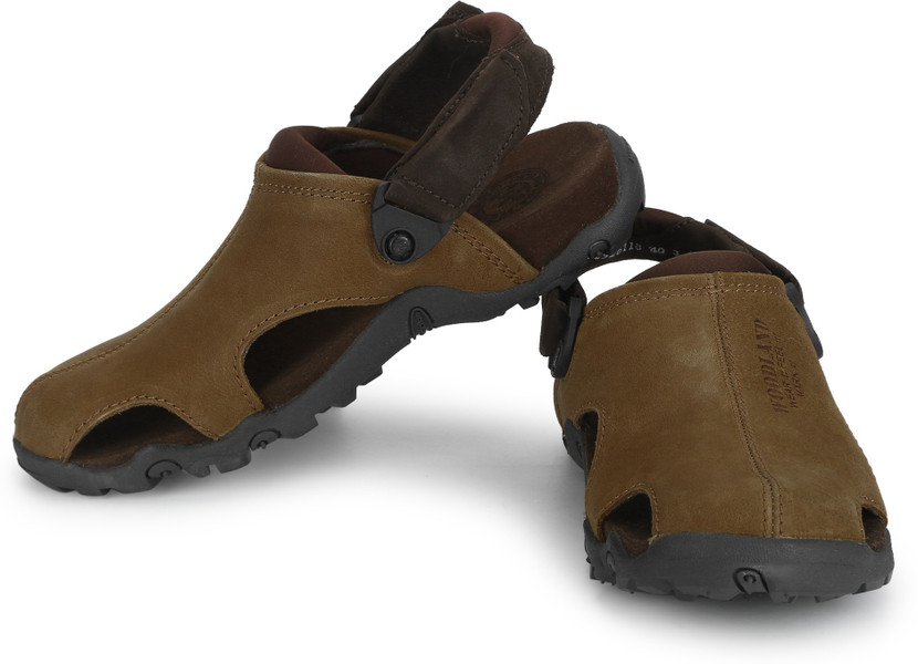 WOODLAND Men Yellow Casual - Buy 