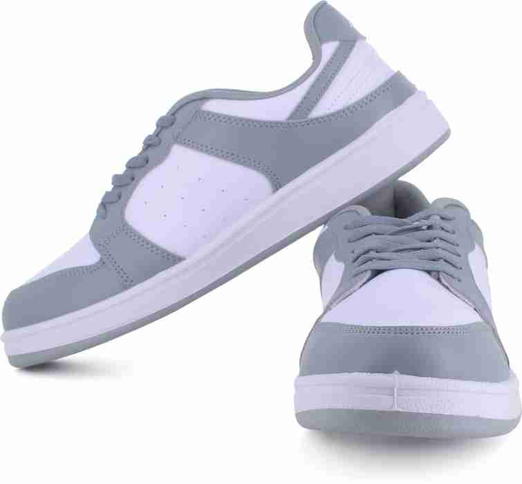 sparx men's sm 747 sneakers