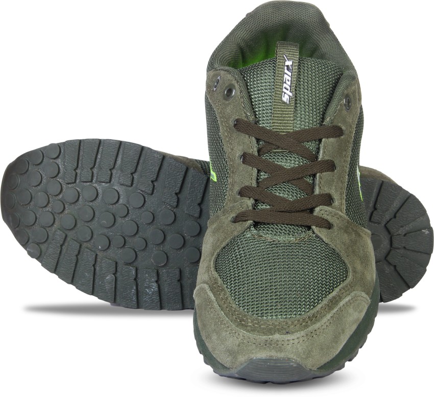 sparx hiking shoes