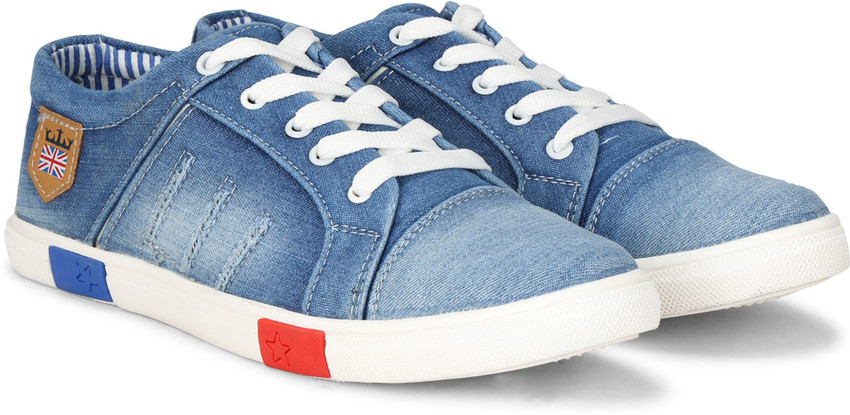 Best Casual Shoes for Men with Jeans: A Style Guide – Society Socks