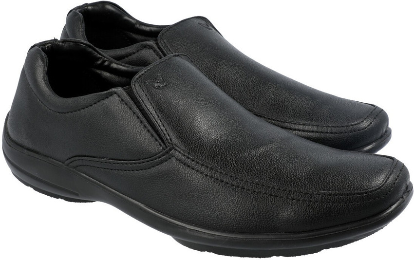 WALKAROO Slip On For Men - Buy WALKAROO 