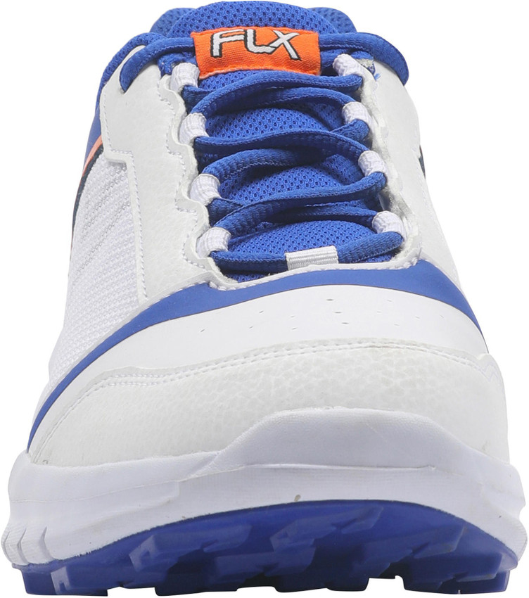 decathlon cricket shoes