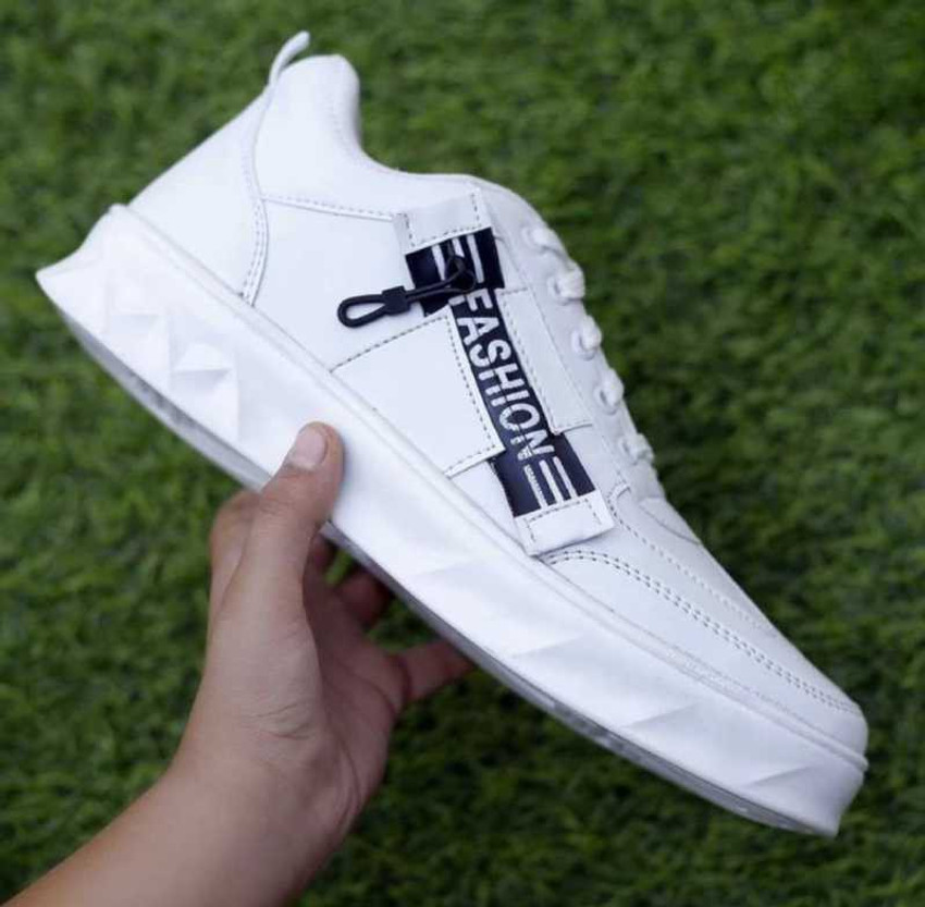White sneakers for men online clearance