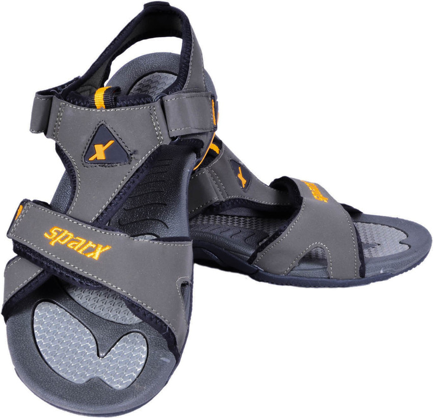 Sparx Men Olive, Yellow Sports Sandals 