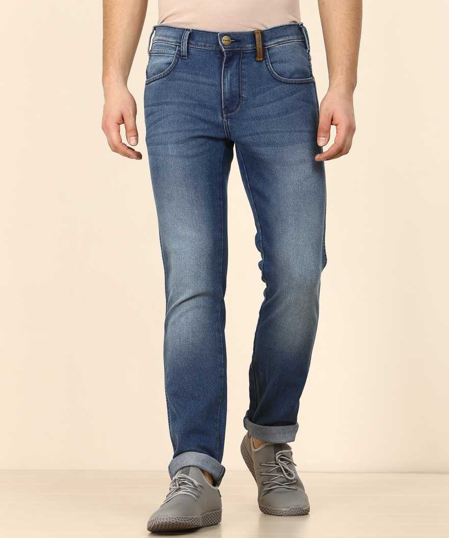 Wrangler 20x Jeans minimum 60% Off at Flipkart