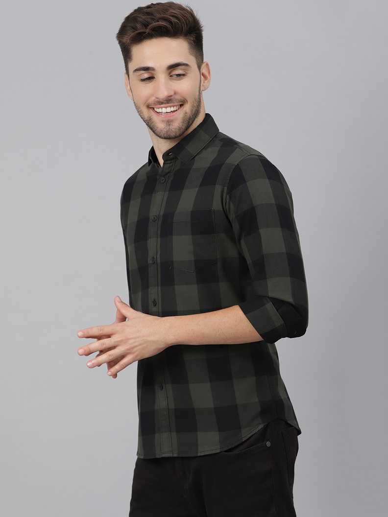 Men Slim Fit Checkered Slim Collar Casual Shirt