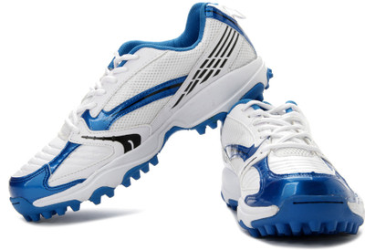 Nivia Eden Cricket Shoes